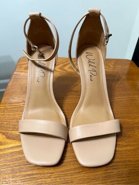 Wild pair heels. Nude color.